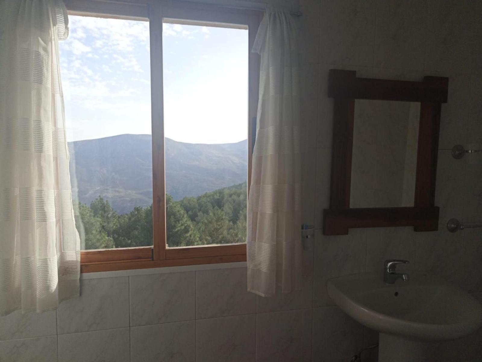 Hostal El Desvio Sierra Nevada Exterior foto